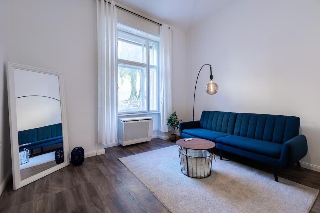 Stylish Central Apartment Budapeste Exterior foto