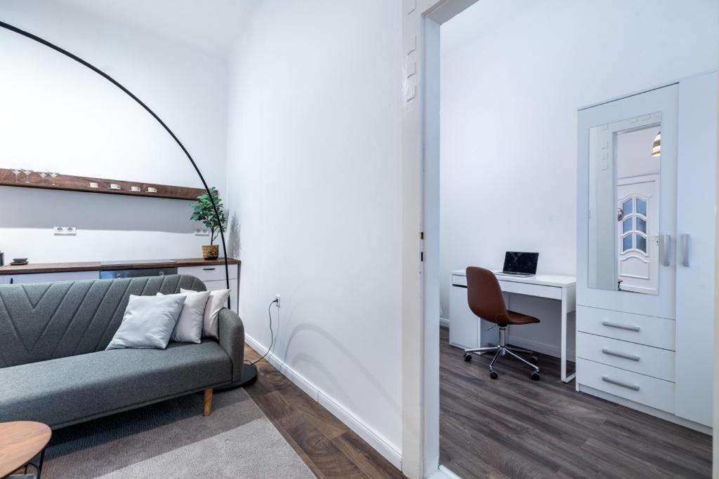 Stylish Central Apartment Budapeste Exterior foto